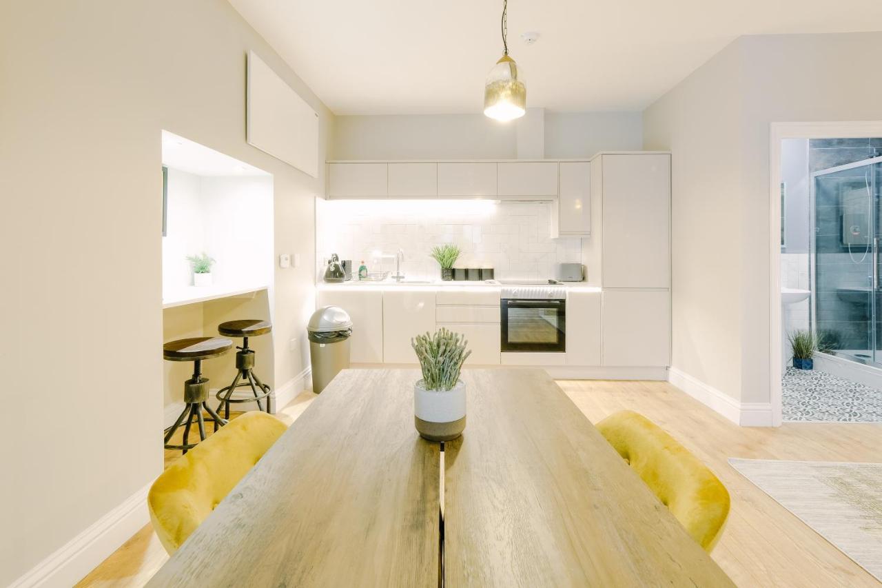 Brand New One Bedroom Apartments In A Fantastic Location Бристоль Экстерьер фото